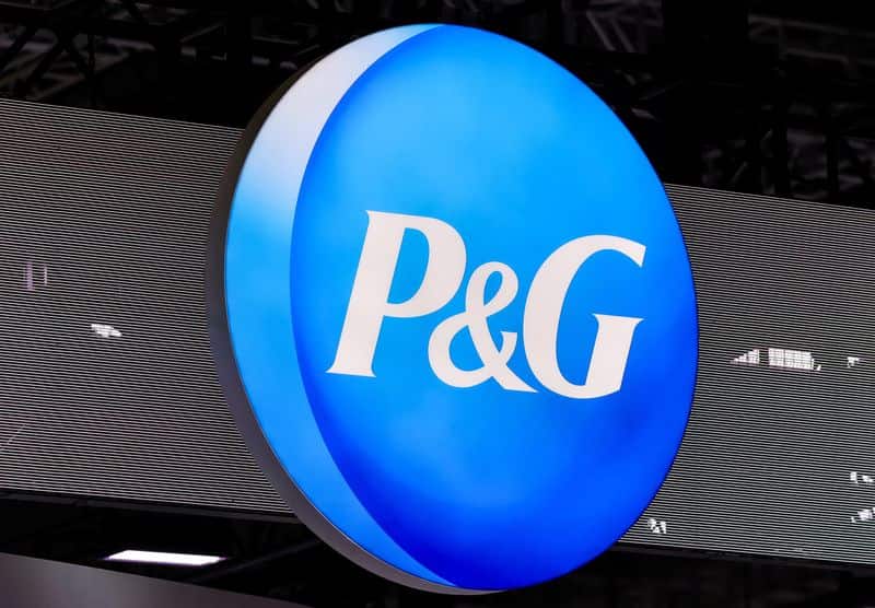 P&G flags bigger hit to annual profit from higher commodity costs, beats revenue estimates