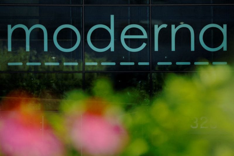 Moderna shares plunge 25% after cancer vaccine data, wiping $24 billion