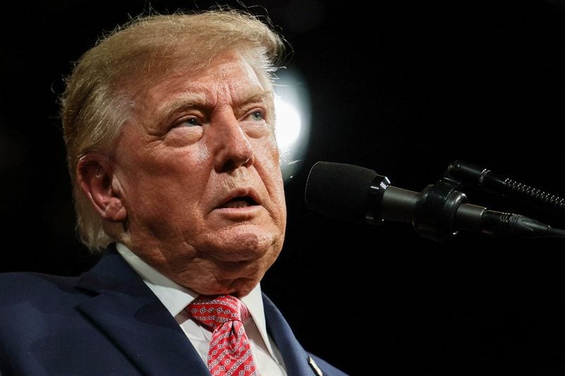 Trump signs order to cut housing costs, boost homeownership