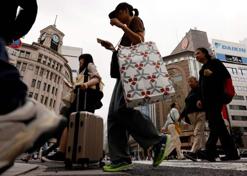 Japan core inflation exceeds 2% target, cementing rate hike chance