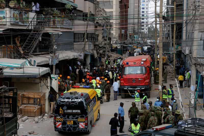 Building collapses in Nairobi, rescuers on scene