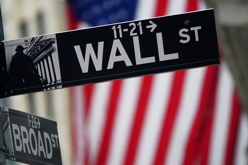 Wall Street banks seek Democratic support for capital relief