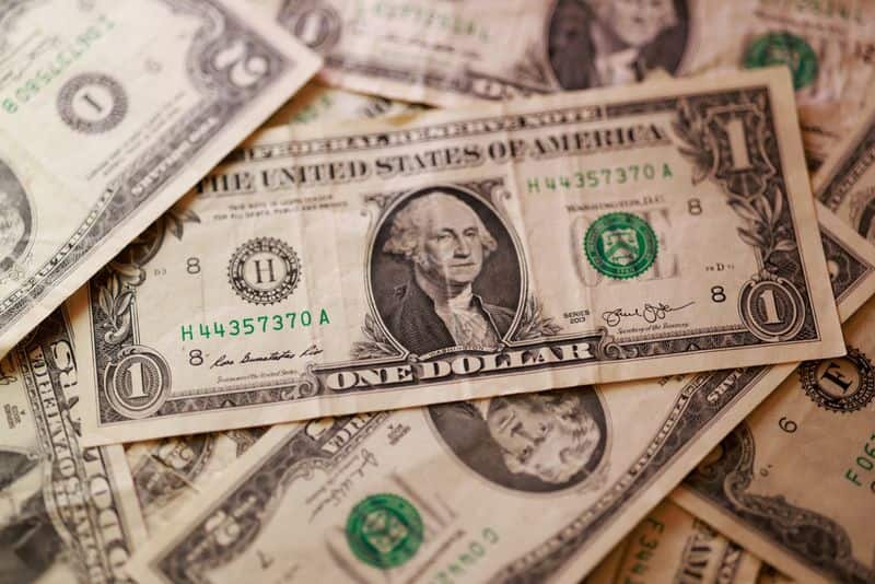 US banks weigh bond portfolio losses as Treasury yields surge