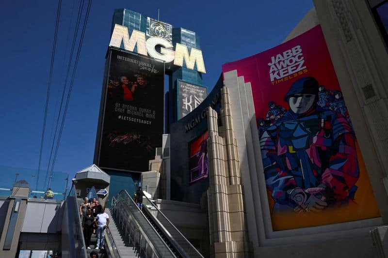 MGM Resorts amends voting pact after People Inc withdraws takeover bid