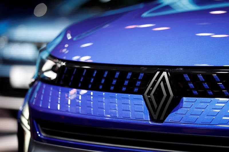 Renault posts 1.4% revenue rise in Q3, beating forecasts