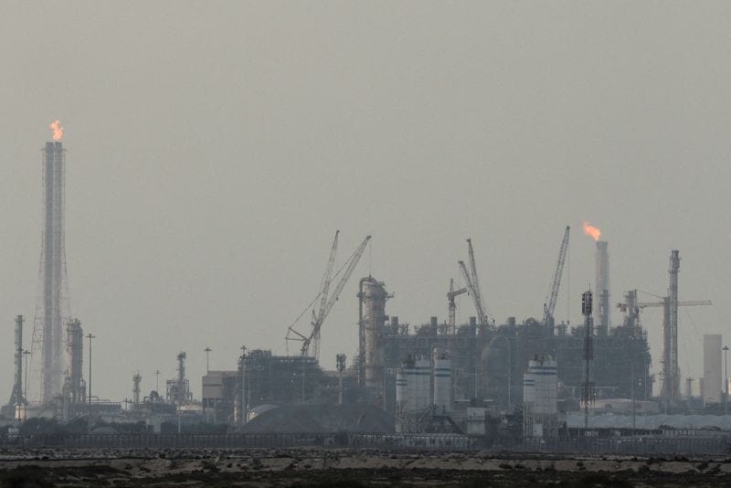 QatarEnergy buys LNG to hedge against Hormuz Strait disruptions