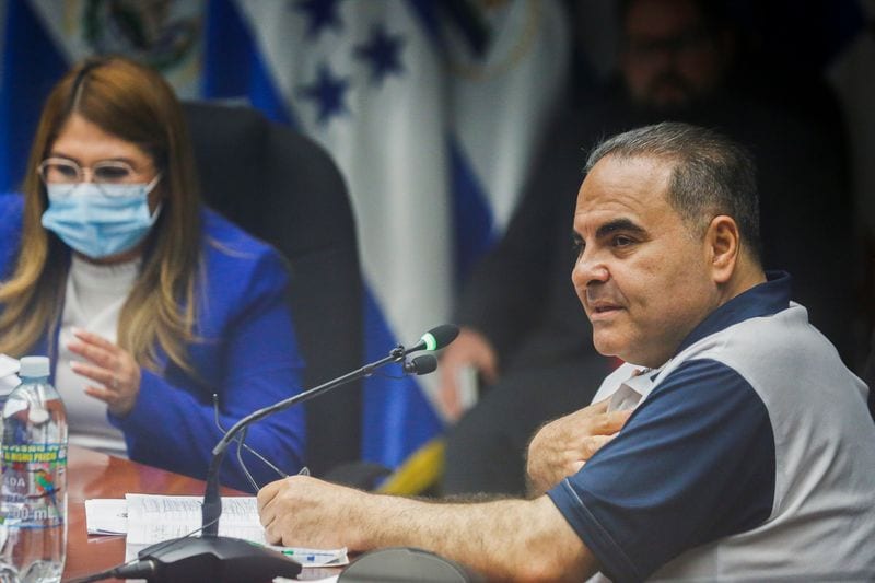El Salvador frees ex-President Saca after 10-year corruption sentence