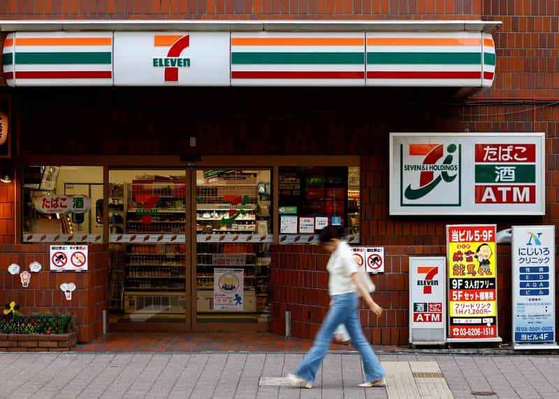 Japanese consumers shift habits as inflation bites, worrying economy