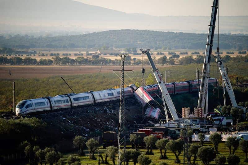 Spanish train crash kills 69, report finds speed was 160 kph