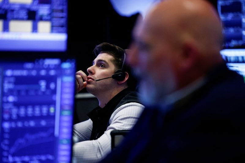 Investors pull $6.65 billion from US equity funds ahead of AI earnings